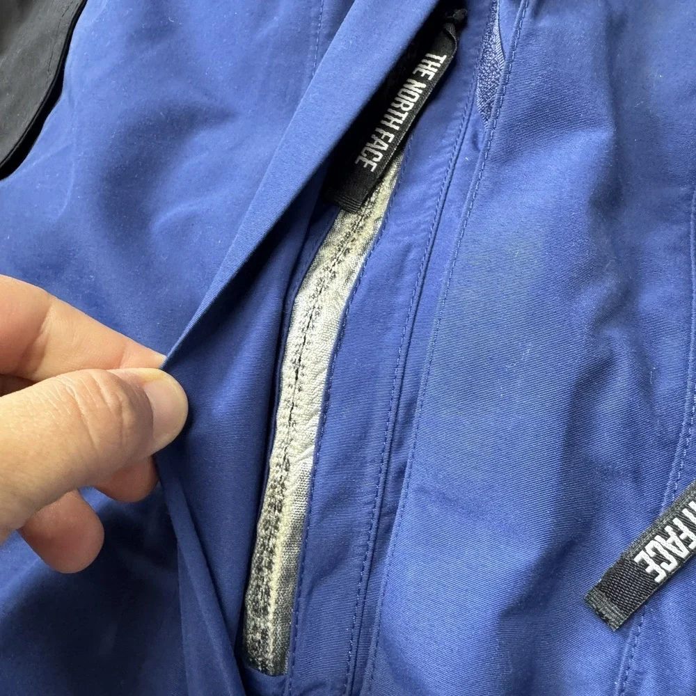The North Face attention lining